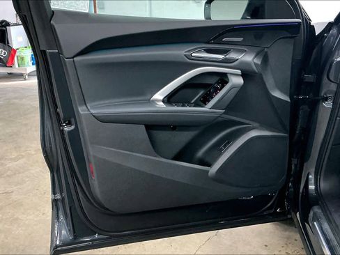 Certified 2025 Audi Q5 Premium Plus w/ Premium Plus image 26