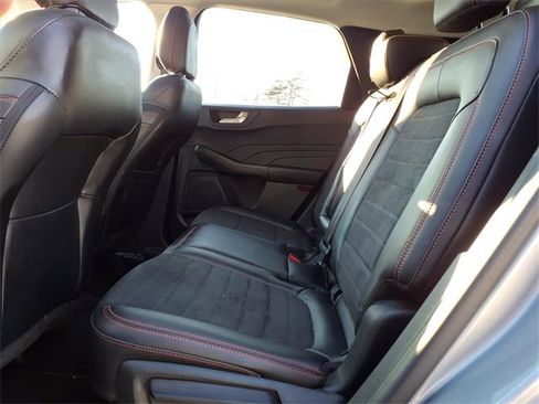 Used 2022 Ford Escape SEL w/ SEL Stealth AWD Package image 11