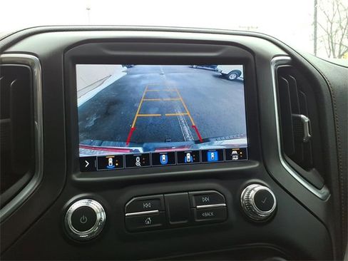 Used 2023 GMC Sierra 2500 AT4 w/ AT4 Preferred Package image 22