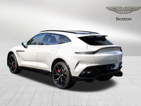 Used 2025 Aston Martin DBX 707 AWD/4WD image 2