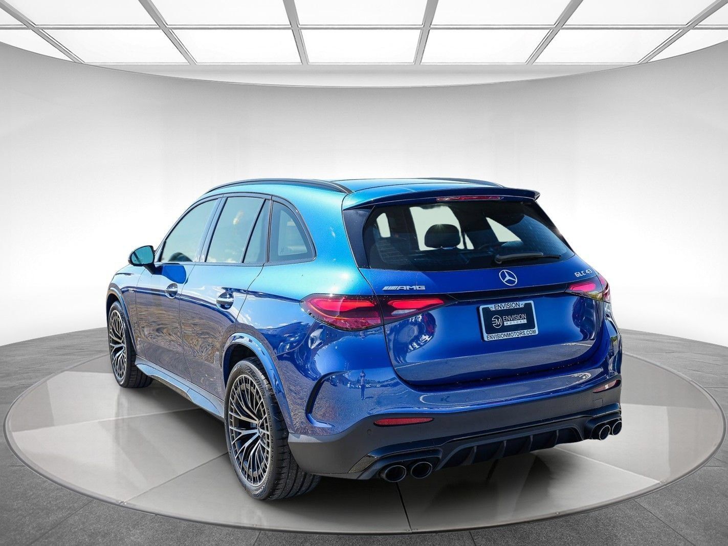 New 2026 Mercedes-Benz GLC 43 AMG 4MATIC image 2