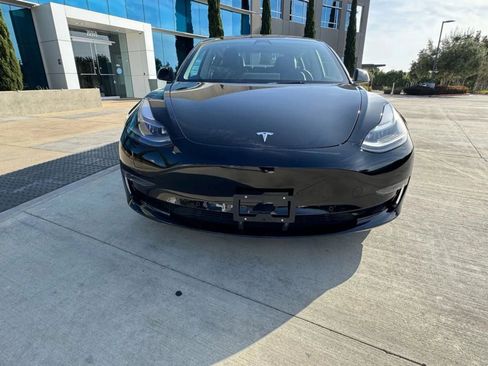 Used 2022 Tesla Model 3 Long Range AWD/4WD image 2