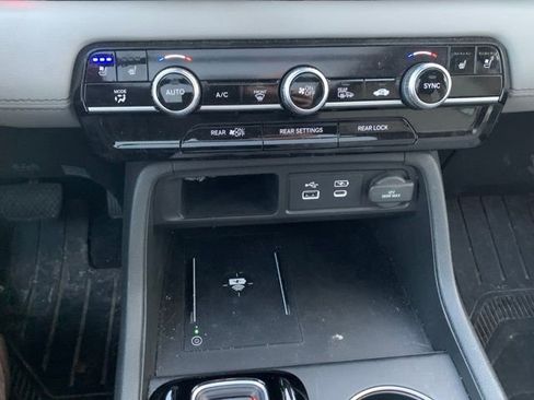 Certified 2023 Honda Pilot Elite image 20