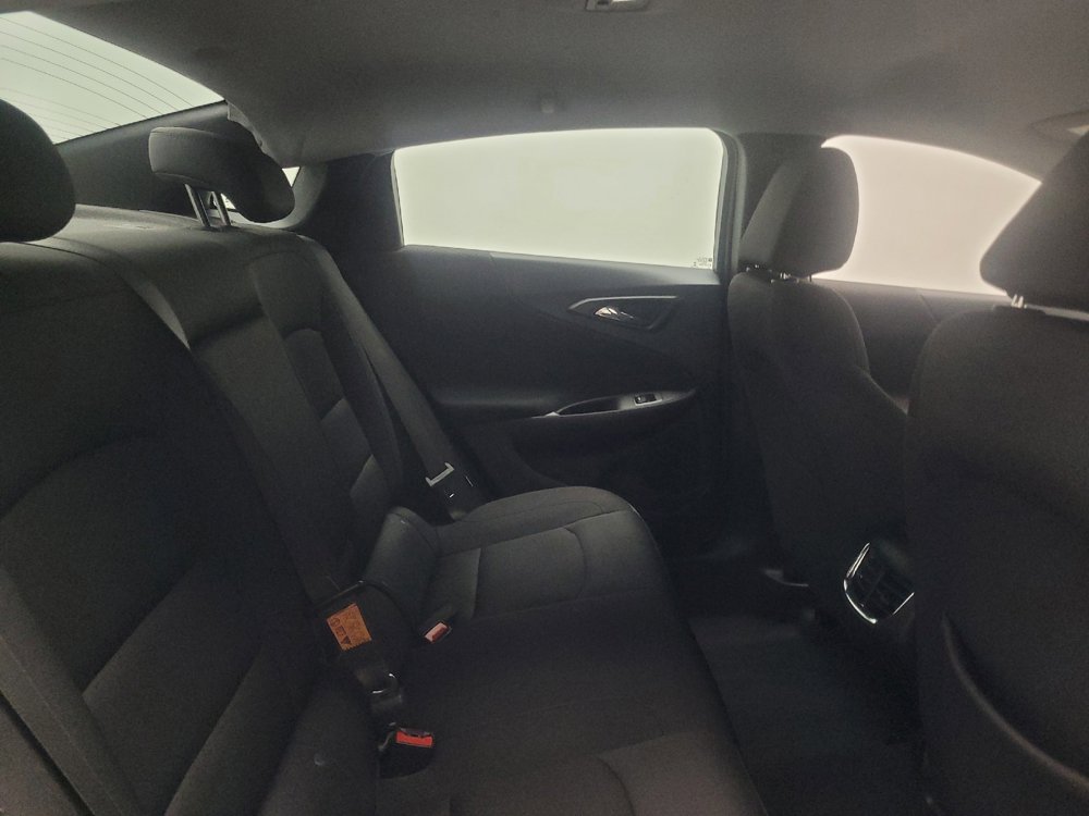 Used 2025 Chevrolet Malibu LT FWD image 19