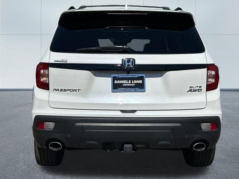 Used 2021 Honda Passport Elite image 4