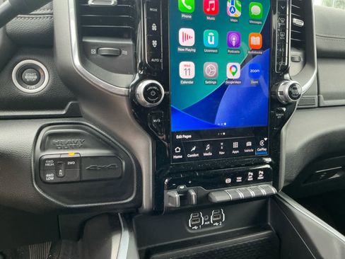 Used 2024 RAM 2500 Laramie w/ Night Edition image 26