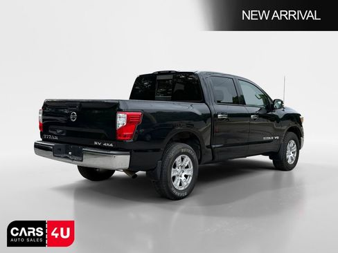 Used 2019 Nissan Titan SV AWD/4WD image 7