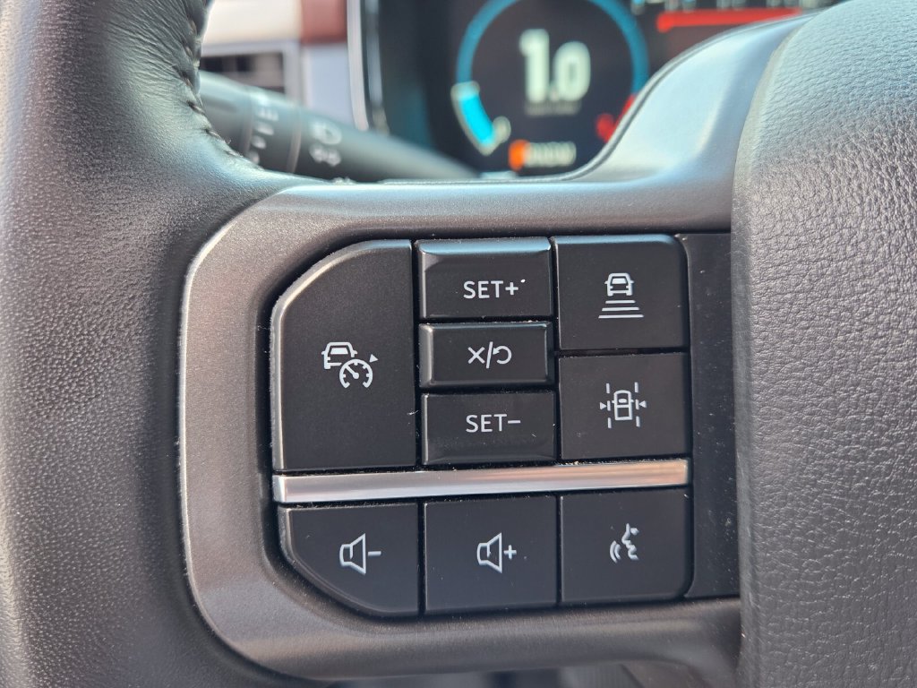 Used 2022 Ford F150 Lariat AWD/4WD image 26