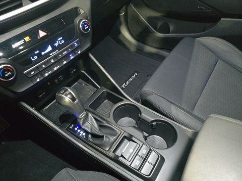 Used 2019 Hyundai Tucson Night FWD image 22