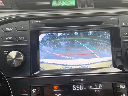 Used 2015 Toyota Avalon XLE Touring FWD image 15