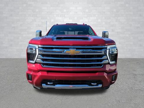 Used 2025 Chevrolet Silverado 2500 High Country w/ Technology Package image 9