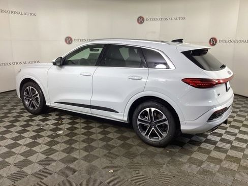 New 2025 Audi Q5 Prestige image 7