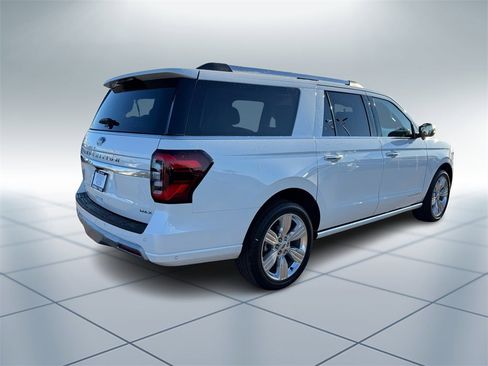 New 2024 Ford Expedition Max Platinum image 3