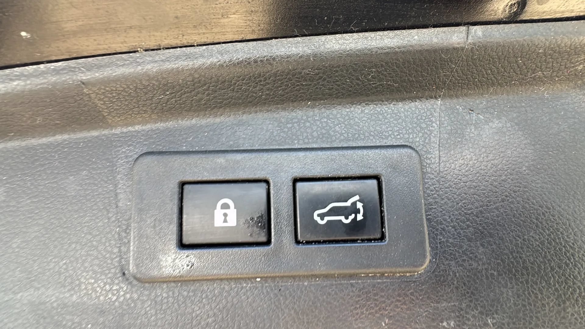 Used 2021 Subaru Outback Limited w/ Popular Package #2 AWD/4WD image 18
