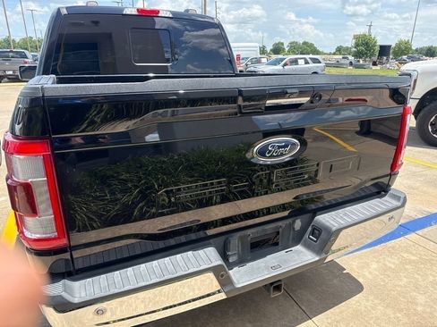 Used 2023 Ford F150 Lariat AWD/4WD image 4