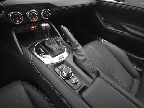New 2026 MAZDA MX-5 Miata Grand Touring w/ Weather Package RWD image 34