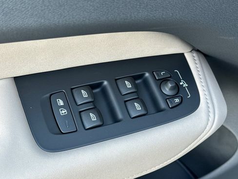 New 2026 Volvo XC60 T8 Plus w/ Protection Package Premier image 11