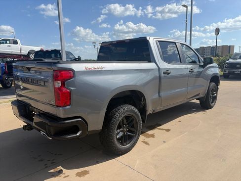 Used 2021 Chevrolet Silverado 1500 Custom Trail Boss AWD/4WD image 7