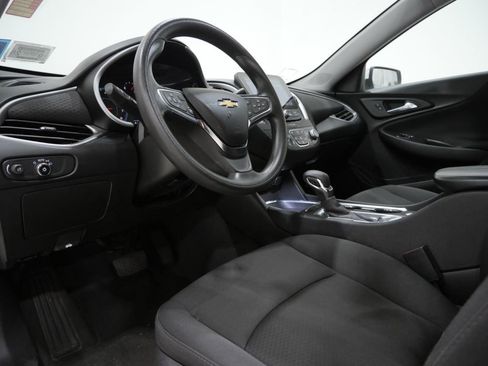 Used 2023 Chevrolet Malibu LT FWD image 10