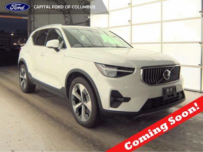 Used 2024 Volvo XC40 B5 Plus w/ Climate Package