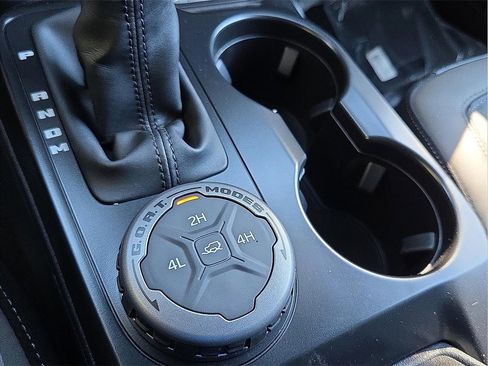 New 2025 Ford Bronco Outer Banks image 20