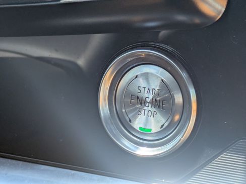 Used 2024 Chevrolet Corvette Z06 RWD image 23