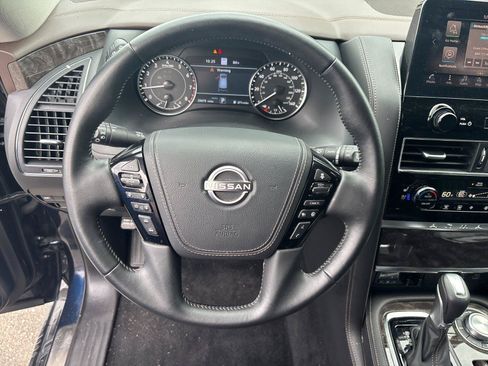 Used 2024 Nissan Armada Platinum w/ Captain's Chairs Package AWD/4WD image 18
