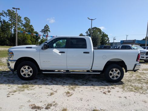 Used 2026 RAM 2500 Big Horn AWD/4WD image 7