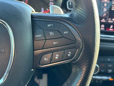 Used 2022 Dodge Durango GT image 29