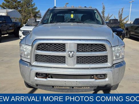 Used 2018 RAM 2500 Tradesman w/ Chrome Appearance Group image 8