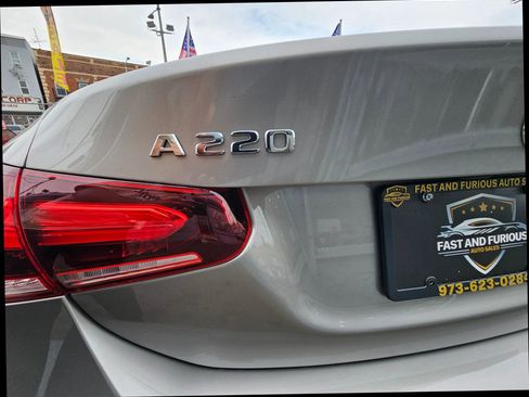 Used 2019 Mercedes-Benz A 220 4MATIC w/ Premium Package image 28