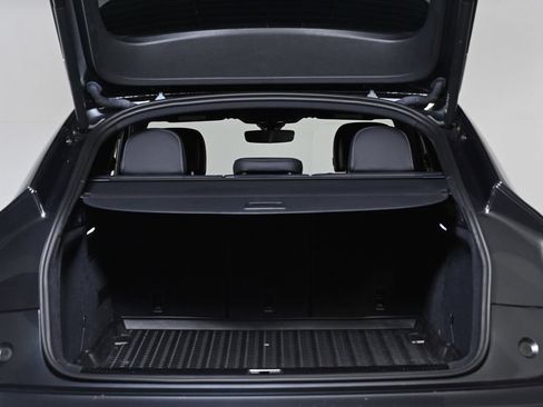 Used 2023 Audi SQ5 Prestige w/ Prestige Package AWD/4WD image 22