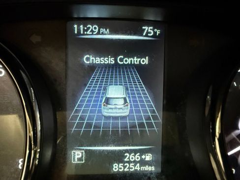 Used 2017 Nissan Rogue SV FWD image 19