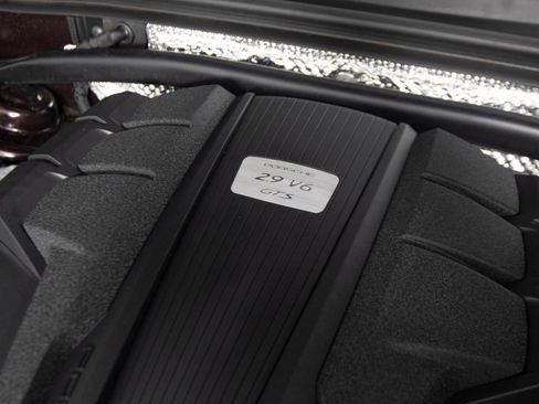 Certified 2023 Porsche Macan GTS AWD/4WD image 46