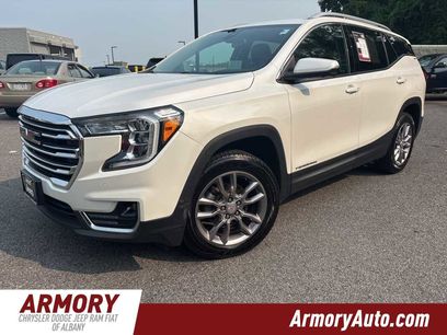 Used 2022 GMC Terrain SLT w/ Infotainment Package II