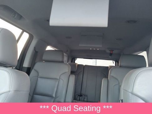 Used 2019 Chevrolet Suburban LT image 17