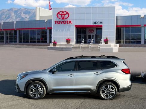 Used 2023 Subaru Ascent Limited AWD/4WD image 6