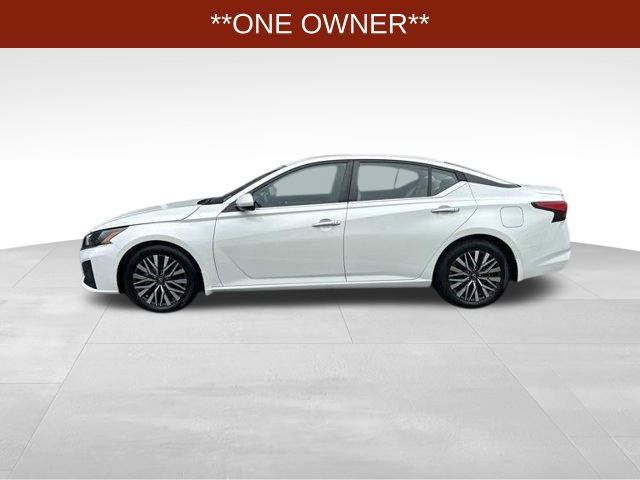 Used 2023 Nissan Altima 2.5 SV w/ SV Premium Package FWD image 4