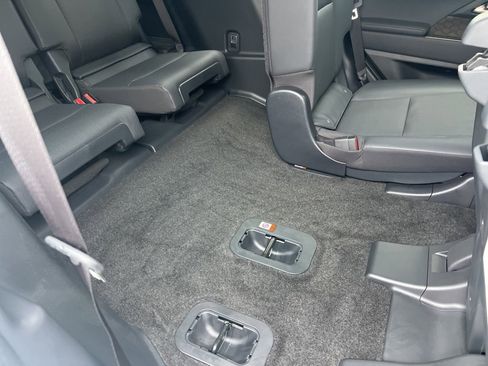 Used 2024 Lexus GX 550 550 Premium+ image 23