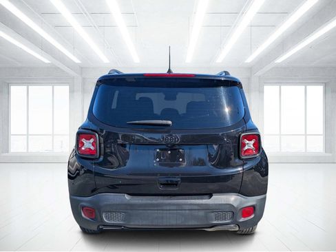 Used 2020 Jeep Renegade Altitude image 4