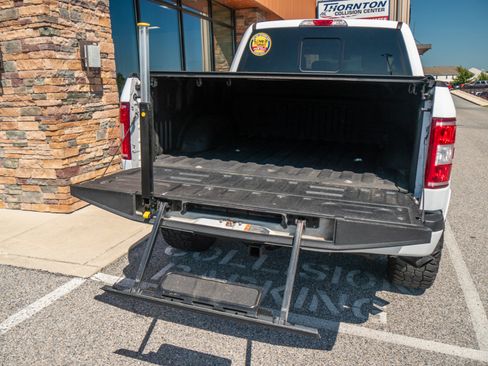 Used 2019 Ford F150 XLT w/ Equipment Group 302A Luxury AWD/4WD image 29