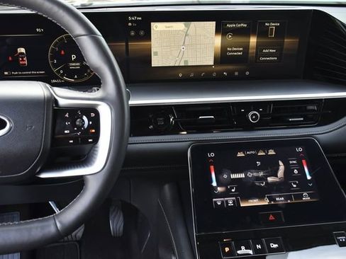 Used 2025 INFINITI QX80 Pure RWD image 11