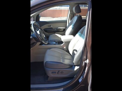 Used 2016 Kia Sedona SX image 16