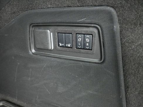 Certified 2024 Cadillac Escalade Sport w/ Touring Package image 18