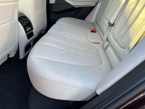 Used 2020 BMW X5 xDrive40i w/ Executive Package image 28