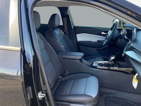 New 2026 Chevrolet Trax LT w/ Driver Confidence Package image 13