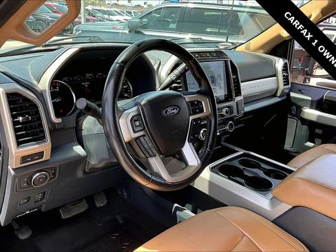 Used 2022 Ford F250 Lariat w/ Lariat Ultimate Package AWD/4WD image 6