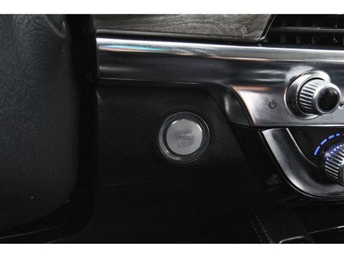 Used 2022 Kia Telluride SX w/ Towing Package image 23