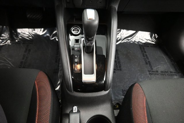 Used 2024 Nissan Versa SR FWD image 14