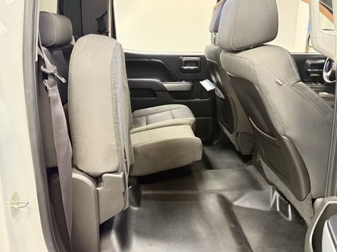 Used 2015 Chevrolet Silverado 1500 LT image 10